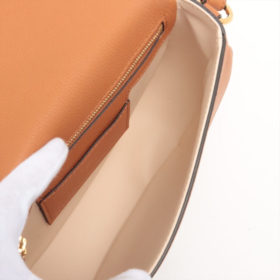 Louis Vuitton LV Logo Pont Neuf soft MM