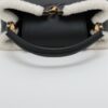 Louis Vuitton Taurillon Capucines MM M590735