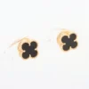 Van Cleef & Arpels Sweet Alhambra Onyx Piercing 2