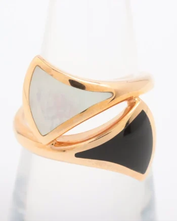 Bulgari Diva Dream shells Onyx Ring