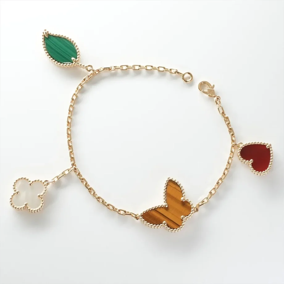 Lucky Alhambra Bracelet shells Carnelian Van Cleef & Arpels