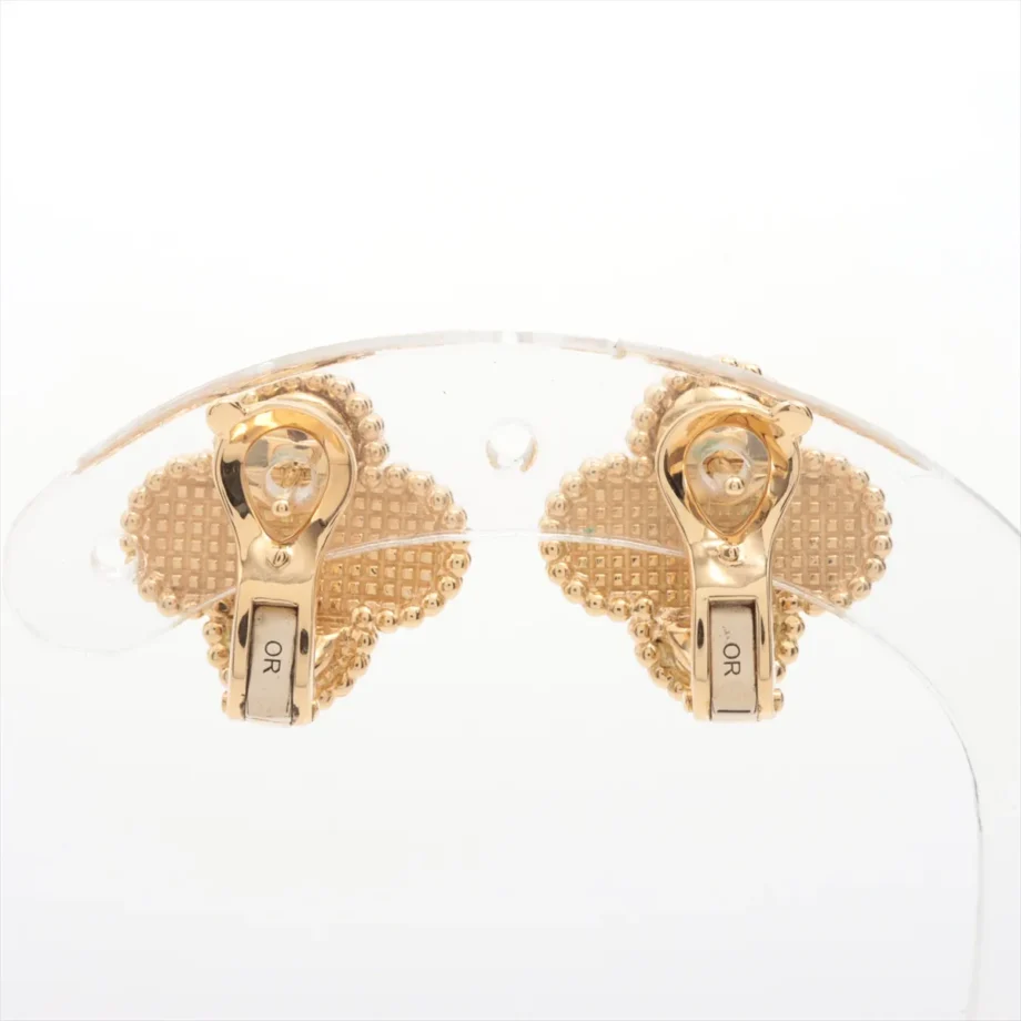 Vintage Alhambra earrings Piercing Van Cleef & Arpels
