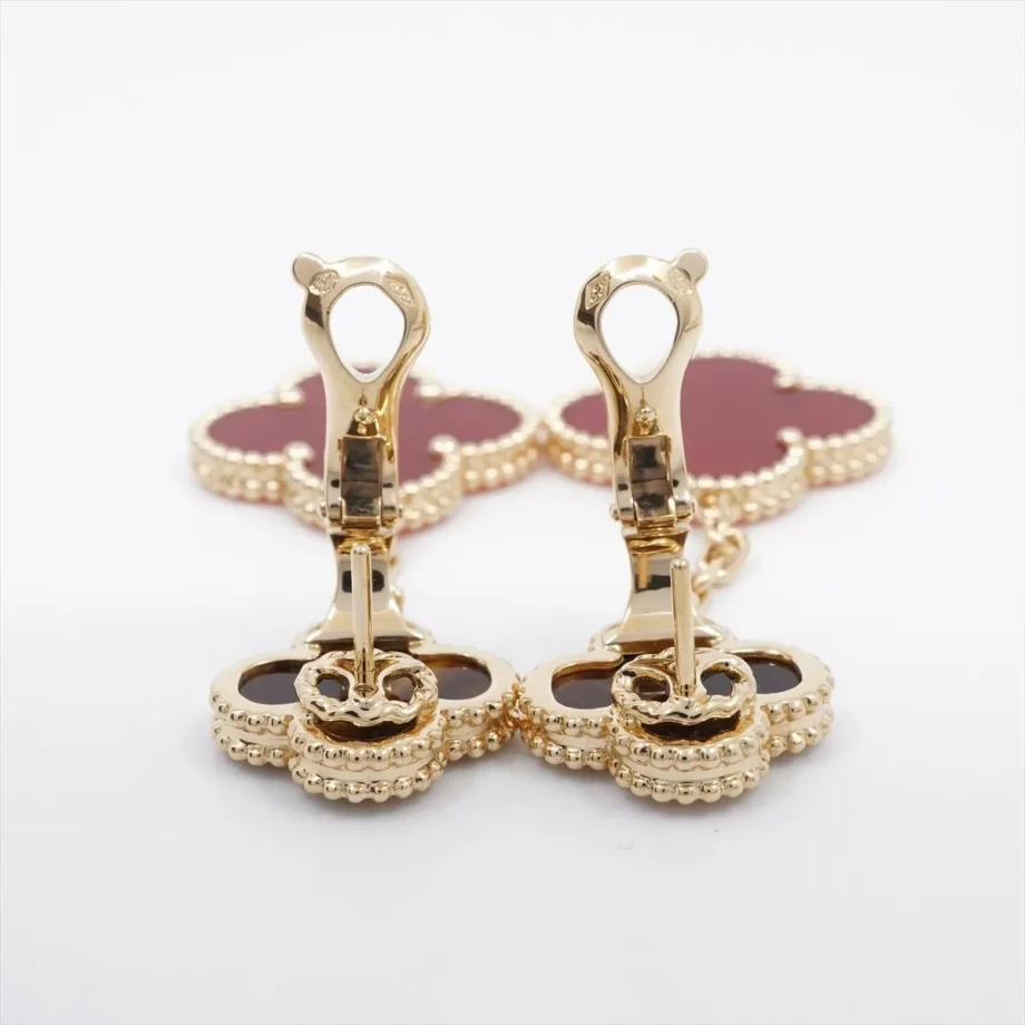 Magic Alhambra Carnelian Tiger earrings eye Piercing Van Cleef & Arpels