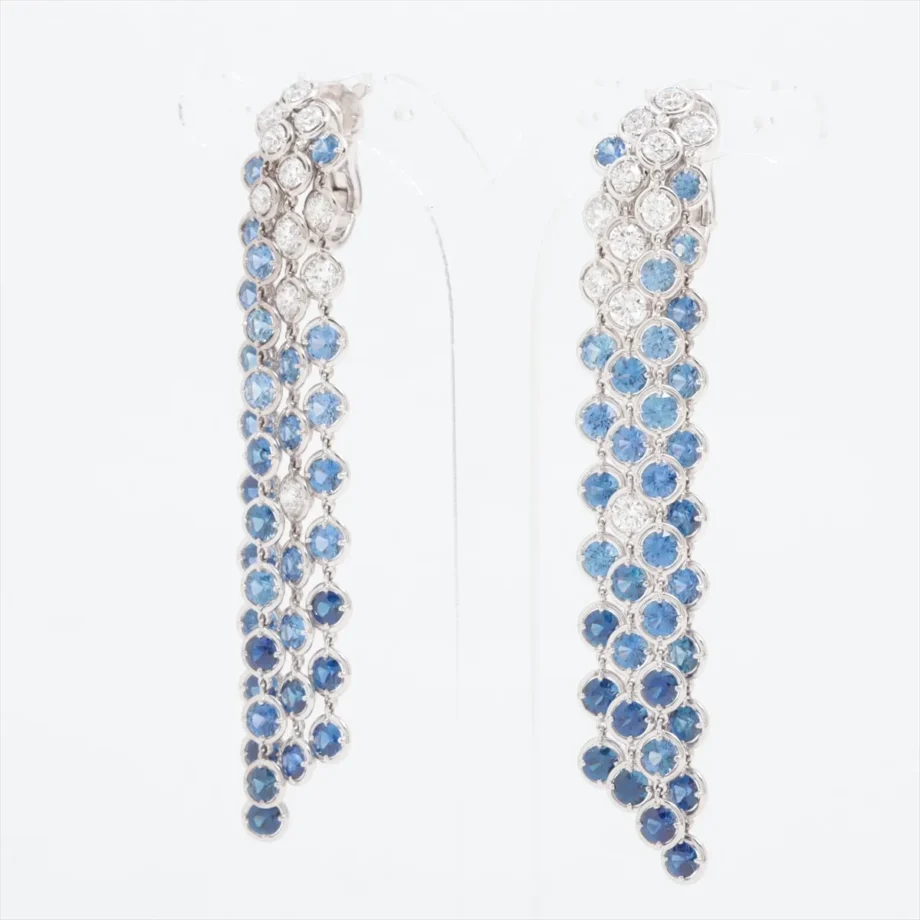 Brume de saphir earrings Van Cleef & Arpels